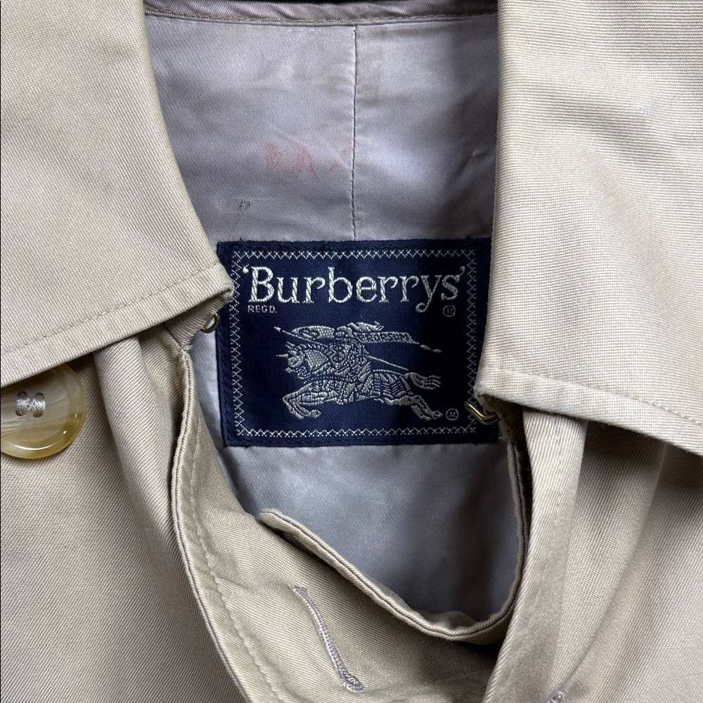 VINTAGE Burberry Beige Trench Coat for Women 10 Long - Picture 2 of 16